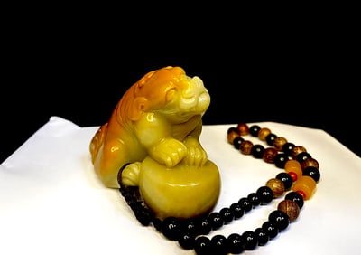 老師傅手工 壽山石手把件【招財瑞獸】3