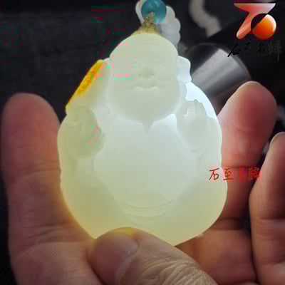 脂白和田玉籽料作品【財源廣進-財神到】紅皮+灑金皮 蘇州名家作品  附雙鑑定證書5