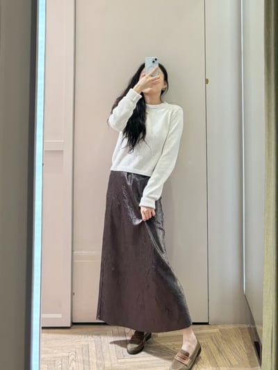 MAX&Co.緞面褶皺鉛筆裙2