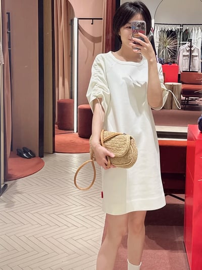 MAX&Co.極簡抽繩插肩袖洋裝4