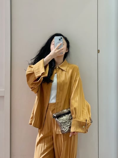 MAX&Co.緞面褶皺繫帶薄外套4