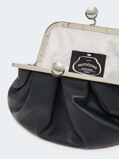 WEEKEND經典款小羊皮小甜點包13