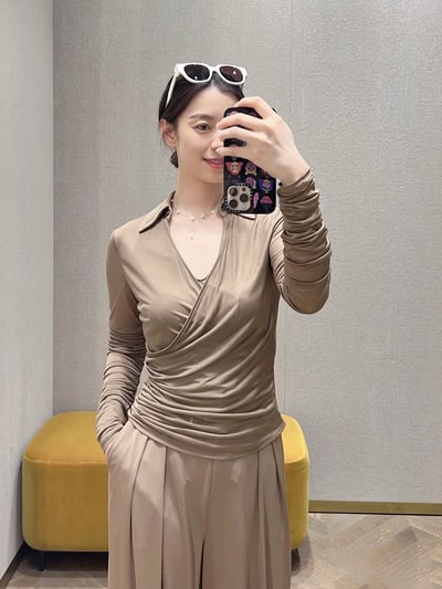 MaxMara交叉V領褶皺修身上衣2