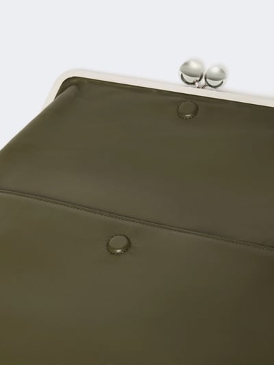 WEEKEND納帕皮亮面手提包6