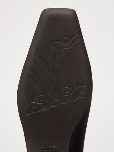 MaxMara平底穆勒鞋5