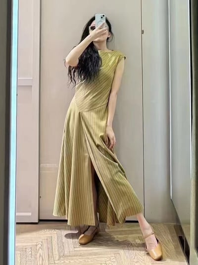 MAX&Co.前開衩不對稱洋裝3