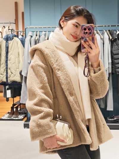 WEEKEND羊毛混紡泰迪熊連帽外套3