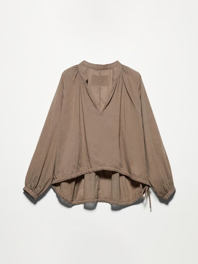 MAX&Co.巴里紗泡泡袖V領襯衫4