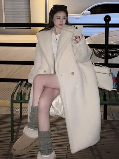 MaxMara經典款翻領雙排扣泰迪大衣9