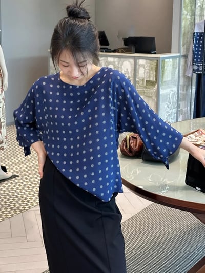 WEEKEND真絲七分寬袖上衣4