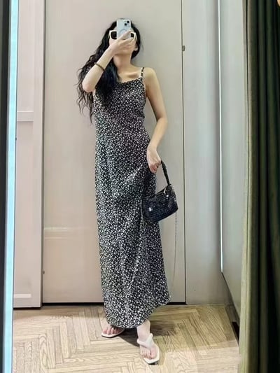 MAX&Co.提花吊帶裙3