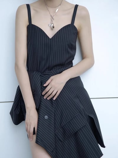 MaxMara羊毛細條紋吊帶裙4