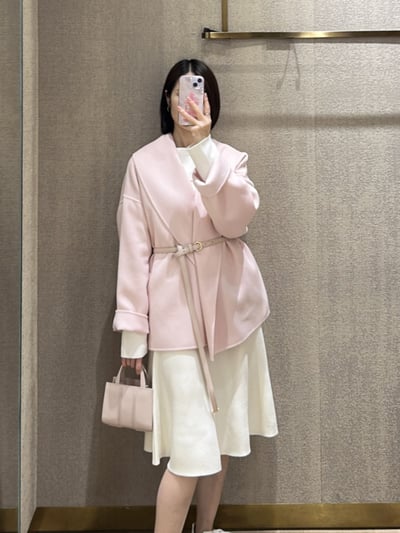 MaxMara Studio羊毛羊絨混紡裹身短大衣6