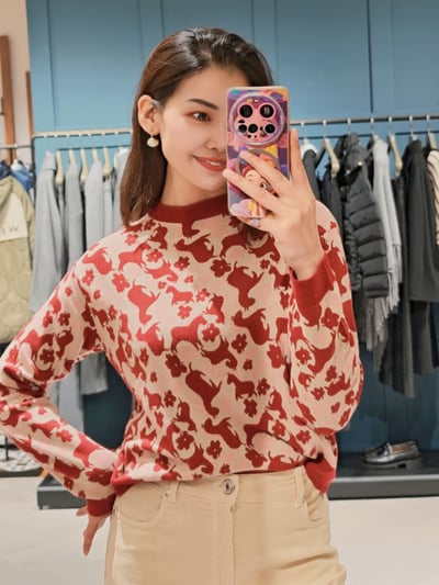 WEEKEND提花織紋圓領毛衣3