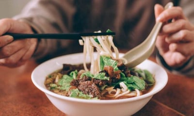 半筋半肉牛肉麵（冷凍）3