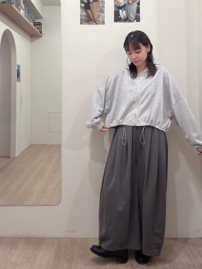 連帽抽繩短外9