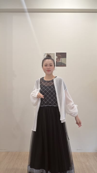 日感圓領排釦抽繩衫4