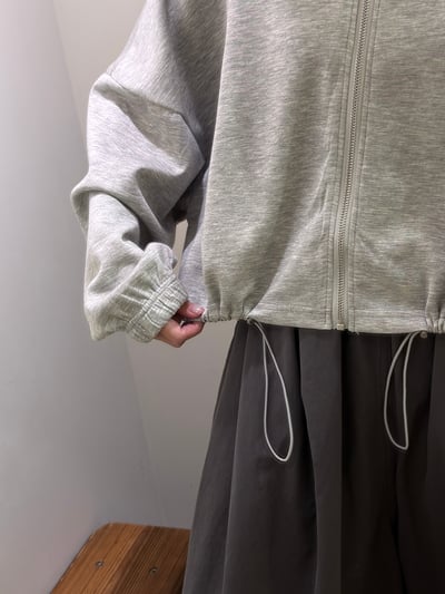 連帽抽繩短外6