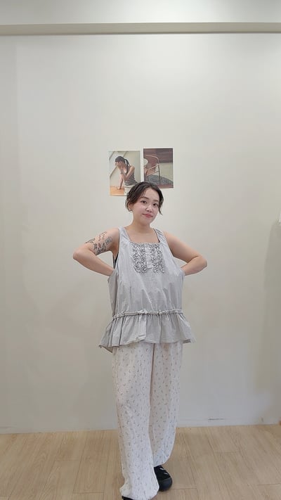 日系花邊抽繩背心8