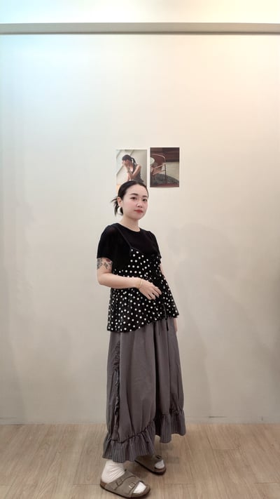 凸凸小花綁帶背心11