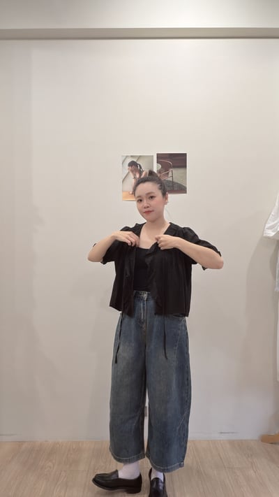 V領滾邊短袖衫6