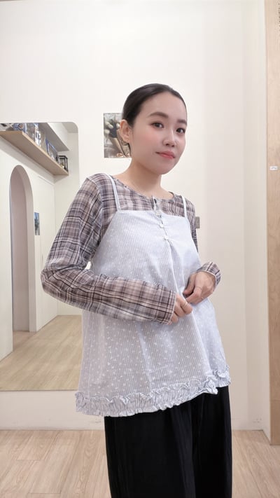 綁帶格紋排扣透膚衫4