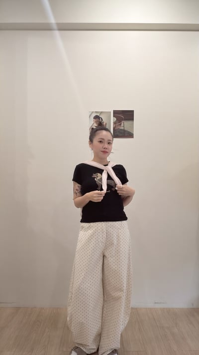 波點頭巾臘腸tee7