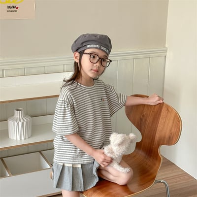 小圖條紋抓皺肩上衣22