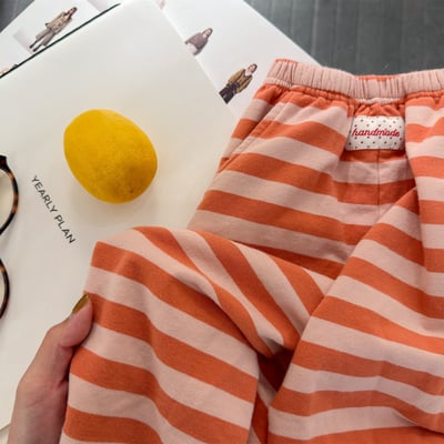 韓系粗條紋縮口休閒棉褲14