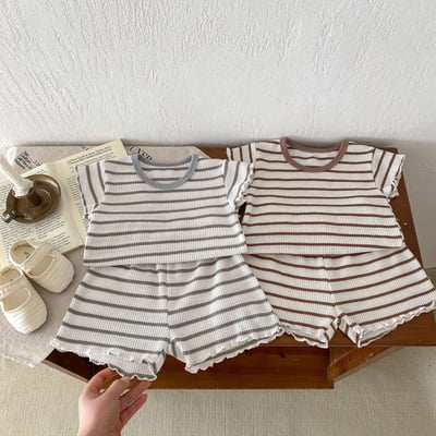 條紋捲邊舒適套裝6