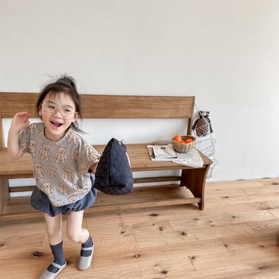 *門市熱銷*韓版高磅數滿版小熊落肩上衣13