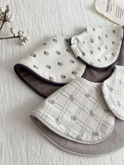 韓系雙面圓形圍兜兜9