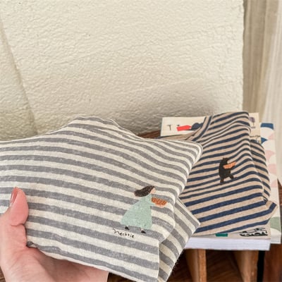 小圖條紋抓皺肩上衣4