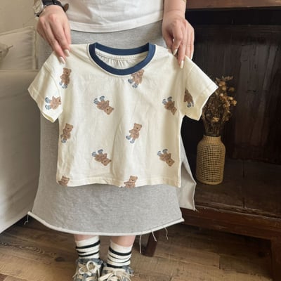 門市熱銷-滿版小熊滾邊短T2