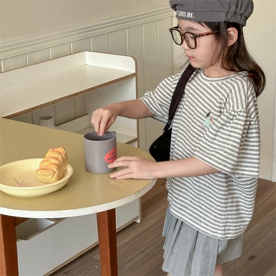 小圖條紋抓皺肩上衣21