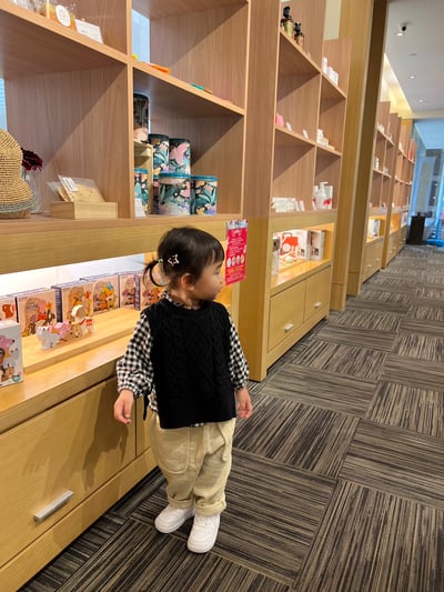 去年賣到瘋狂追加的麻花開衩背心(AMU去年實穿著90)2