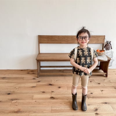 *門市熱銷*韓版高磅數滿版小熊落肩上衣15