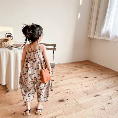 推 ♡ 韓系小花朵吊帶七分褲11