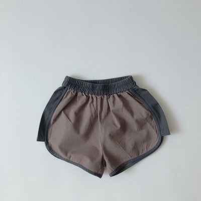 門市熱銷森系滾邊撞色短褲9