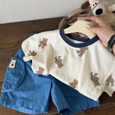 門市熱銷-滿版小熊滾邊短T5