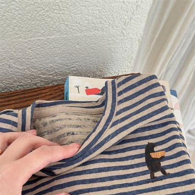 小圖條紋抓皺肩上衣6