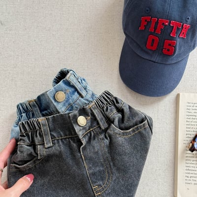 經典簡約下擺抽鬚牛仔五分褲3