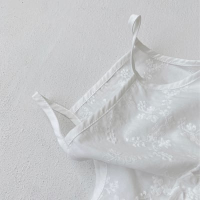 韓系碎花細肩帶包屁衣9