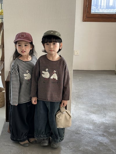 日系大白鴨鴨條紋薄上衣5