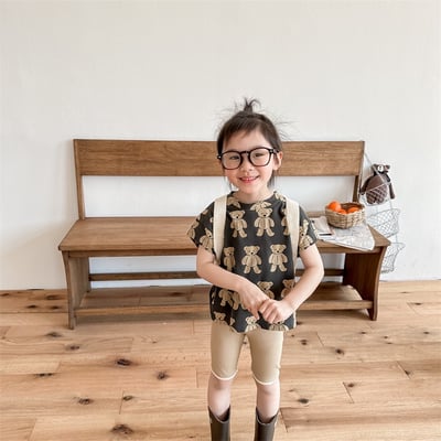 *門市熱銷*韓版高磅數滿版小熊落肩上衣16