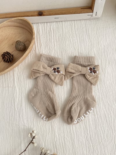 森系小繡花蝴蝶結寶寶襪5