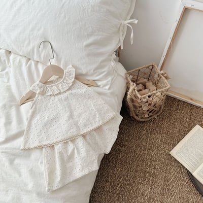 質感簍空刺繡荷葉領套裝11