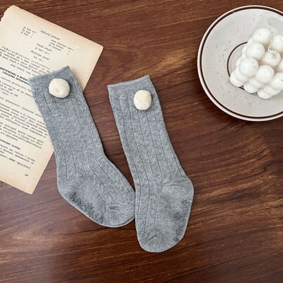 毛球點膠中筒襪6