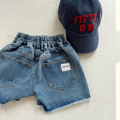 經典簡約下擺抽鬚牛仔五分褲11