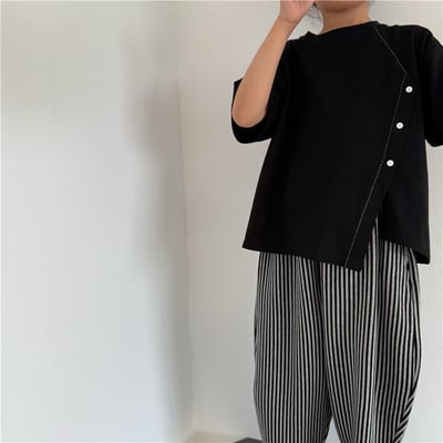 韓系特色斜拼釦上衣10